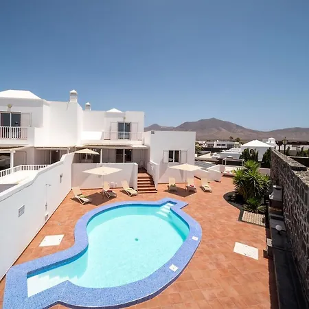 Amparo By Plus Villa